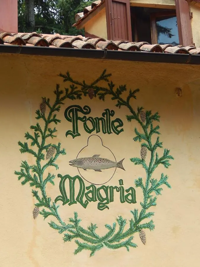 农家乐 Agriturismo Fonte Magria 阿巴迪亚·圣萨尔瓦多